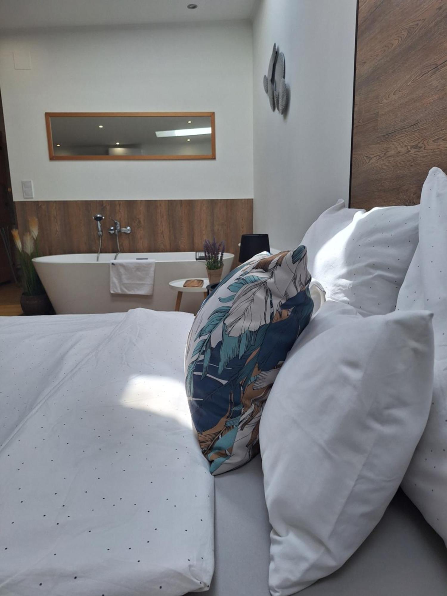 Varfal Apartman II Эгер Номер фото